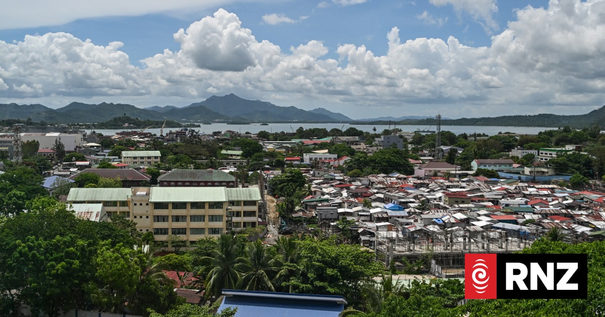 Three killed and five injured in school shooting in central Philippines
