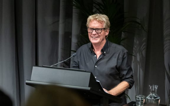 Don McGlashan giving his 2025 Lilburn Lecture.