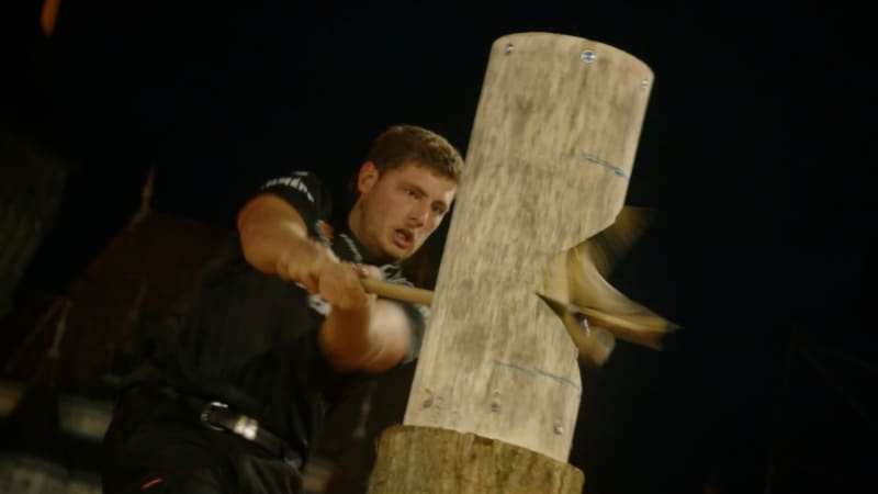 Rookie Taranaki axeman cuts it fine to win world title | RNZ