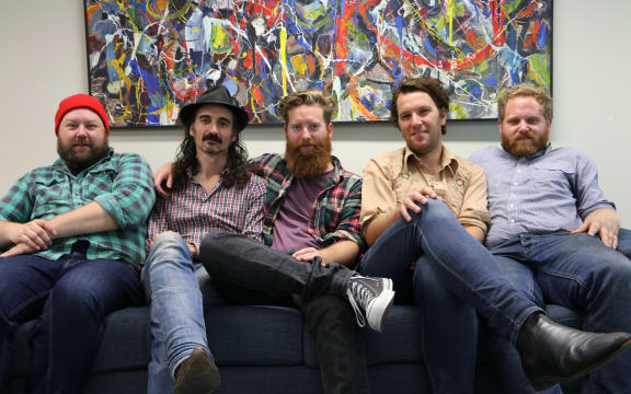 Tom Cunliffe and the merry band