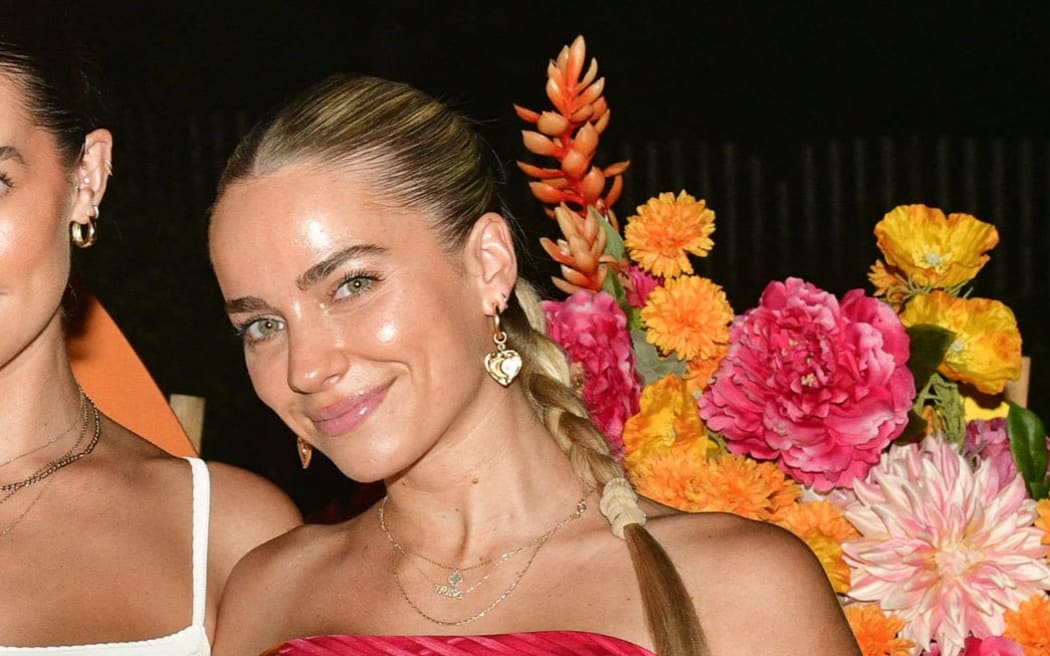 MONTAUK, NEW YORK - JULY 28: Avery Woods and Emilie Kiser attend the Poppi Soda's Back Beach Bash at Gurney's Montauk on July 28, 2023 in Montauk, New York.   Eugene Gologursky/Getty Images for Poppi/AFP (Photo by Eugene Gologursky / GETTY IMAGES NORTH AMERICA / Getty Images via AFP)