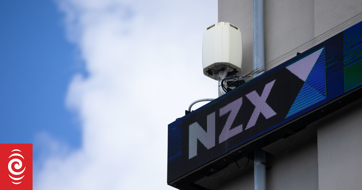 Oil prices fall, NZ share market rises as Trump says Iran war 'very complete' - RNZ