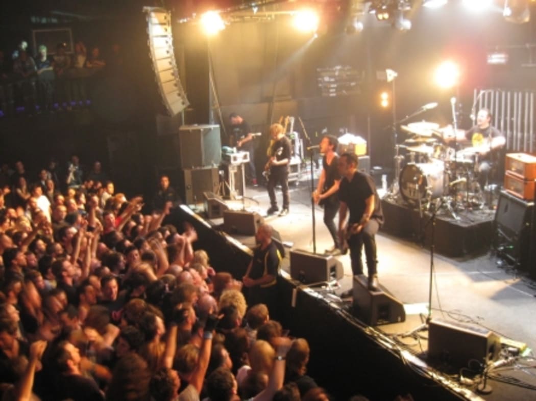 Shihad playing the Powerstation in 2010.