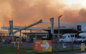 A fire has broken out at a Maui campervan rental facility in Māngere, South Auckland.