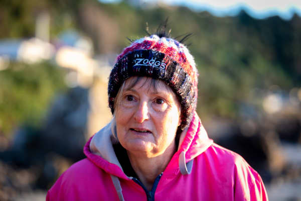 Adrienne Linney -Better Beach Babes founder, coldwater swimming
