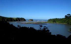 Tongaporutu River