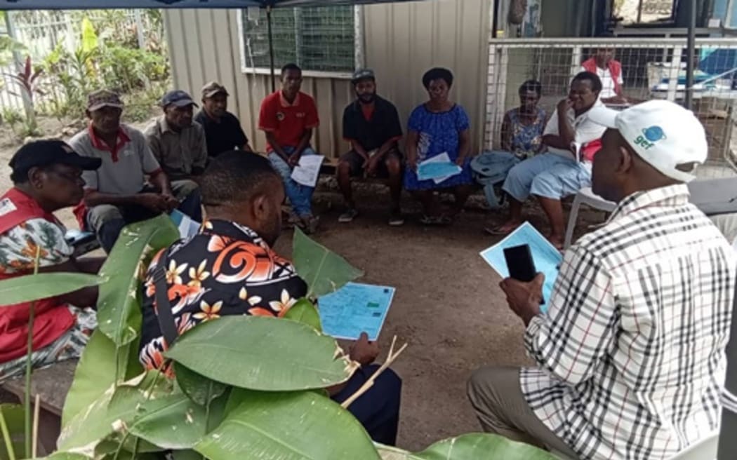 Badili TB clinic staff and community treatment supporters.