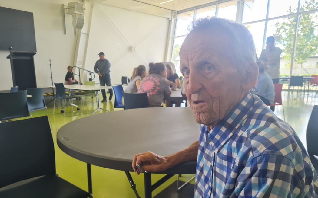 John Joseph, who sustained damage during the 2017 Port Hills fire, at a community briefing. He says he hasn't been to his Worsley Road home since yesterday (Feb 14) and had to borrow some clothes from his son.