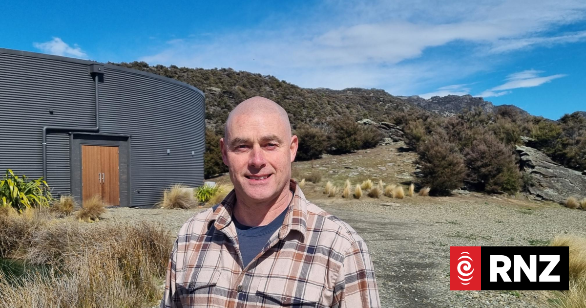 rnz.co.nz - Katie Todd - Proposed gold mine will ruin Otago's reputation for world's best pinot noir - vineyard owner