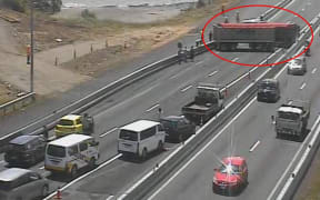 All northbound lanes are blocked.