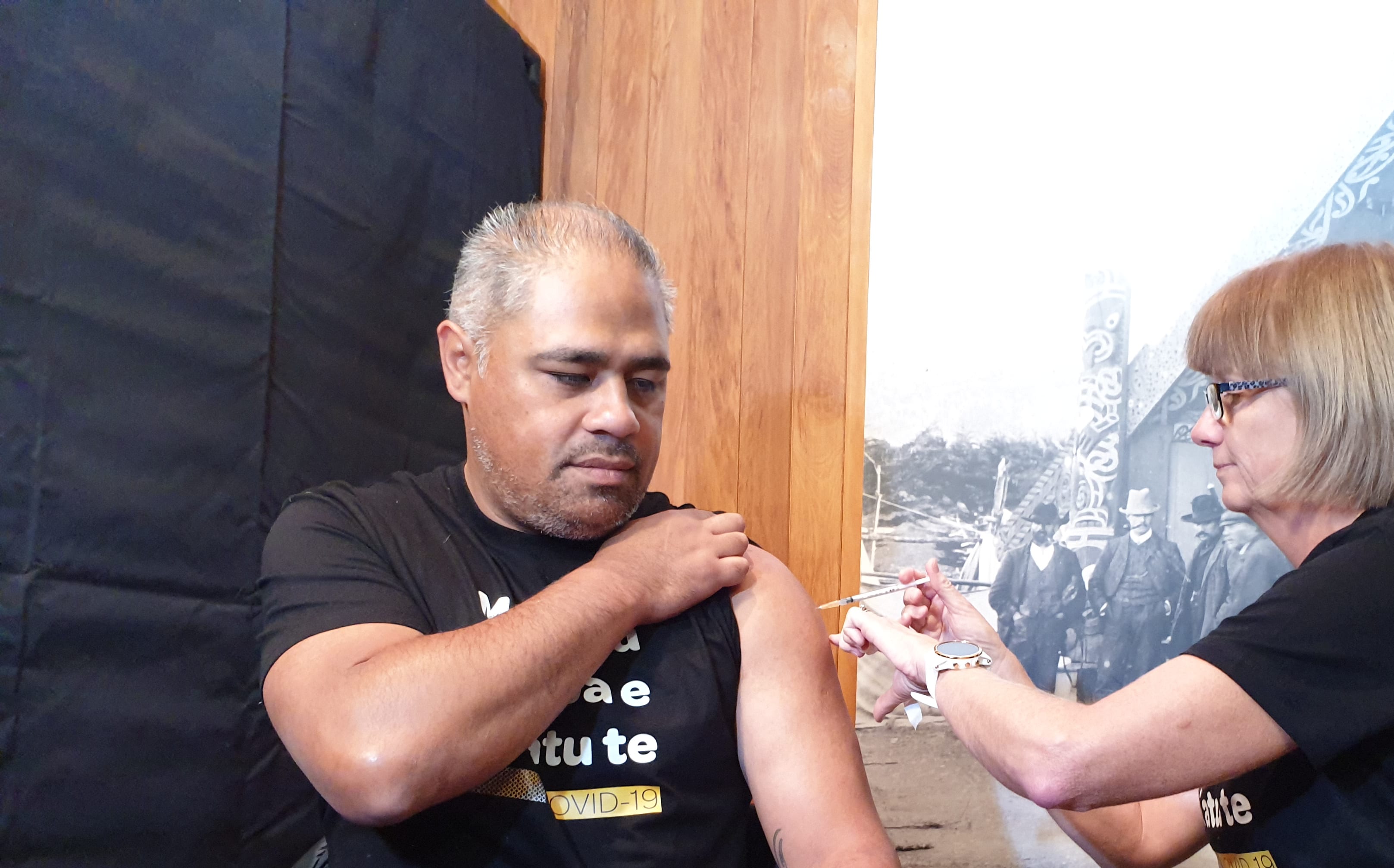 Associate Health Minister Peeni Henare receives a Covid-19 vaccine, Porirua, 7 April 2021.