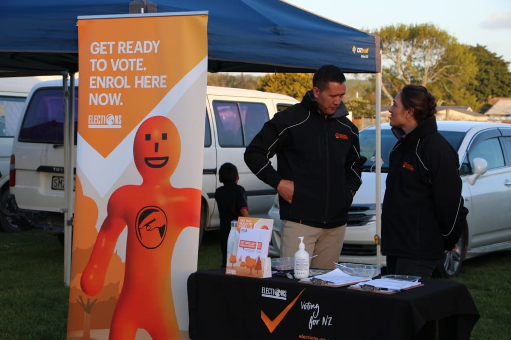 A stand at the Kaikohe markets encouraging people to sign-up to vote.