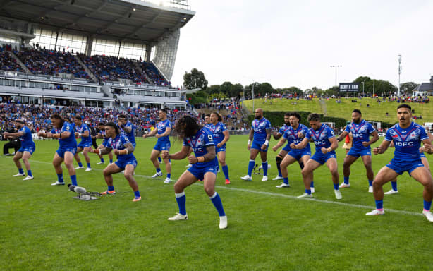 Sporting banter or disrespect? Is it ever ok to boo the haka? | RNZ