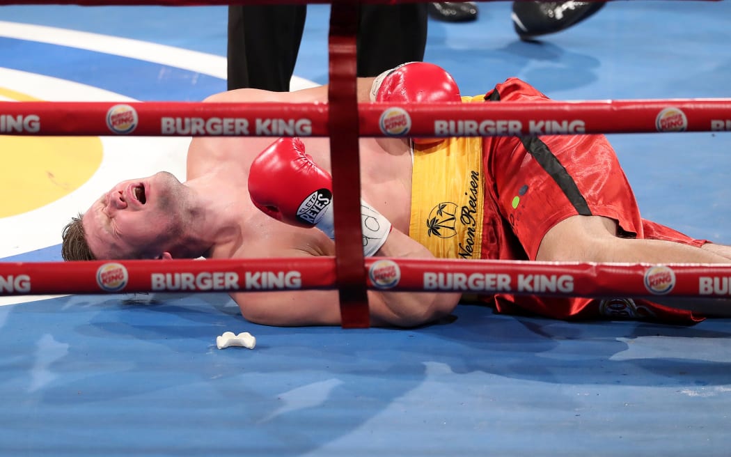 Alexander Dimitrenko was beaten by TKO in the third round.