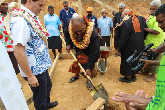 4osy93p gallery image 28029