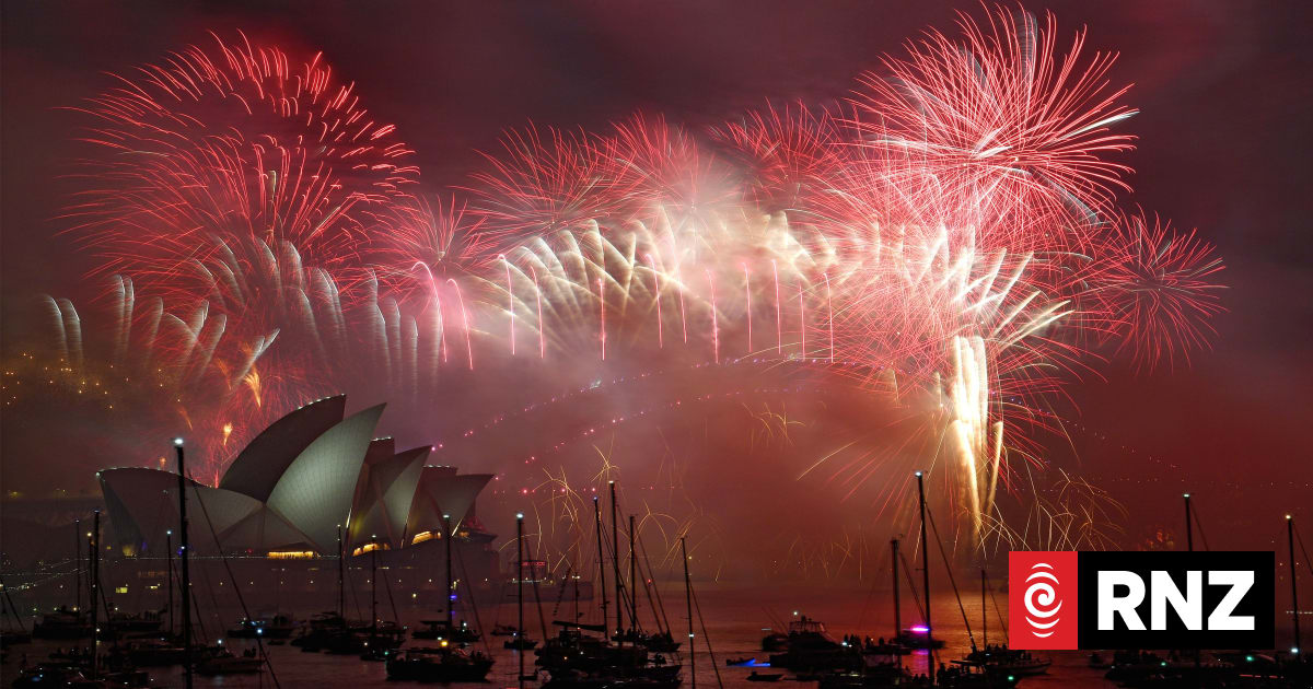 World continues to count down to 2018 | RNZ