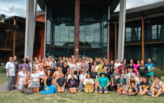Attendees at Te Kura Reo ki Ngāti Awa, held at Te Whare Wānanga Awanuiārangi in Whakatāne from 14-17 January 2024.