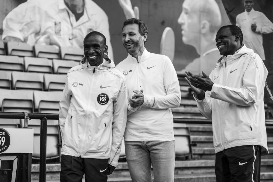 Valentijn Trouw with Eliud Kipchoge and Patrick Sang at the launch of the INEOS 1:59 Challenge.