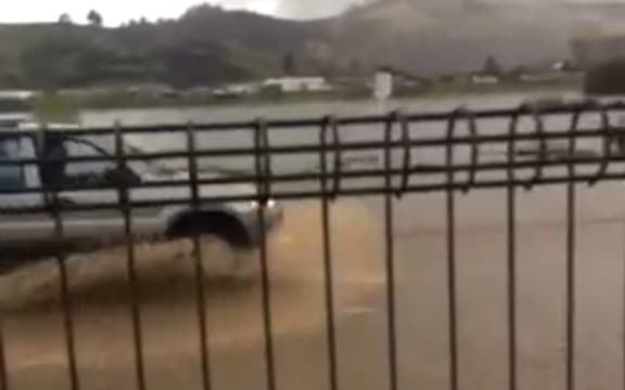 Flooding at Riverview Road in Huntly.