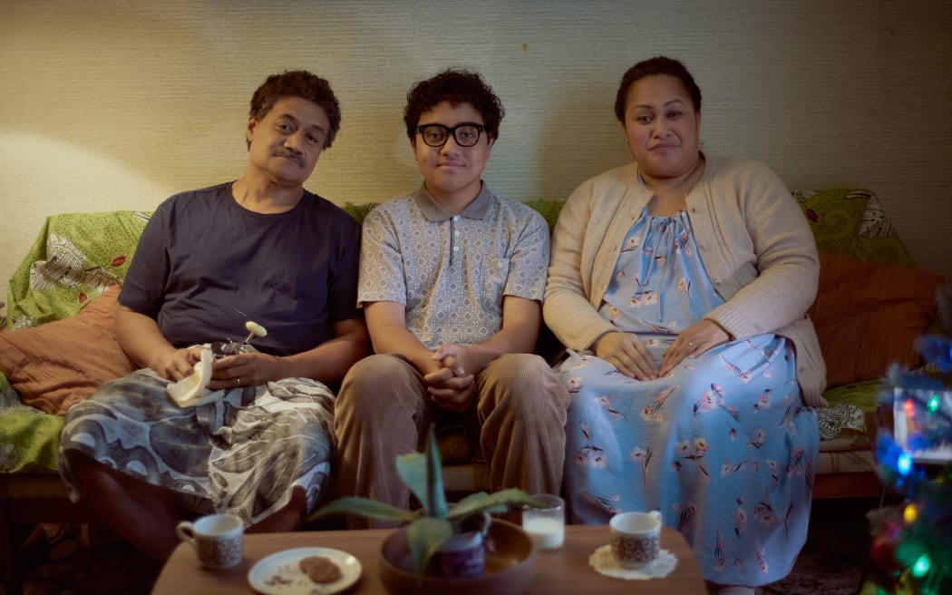 Oscar Kightley as Isaac Augustino, Nansen Ieremia Seulu as Albert, Bella Kalolo Suraj as Mary