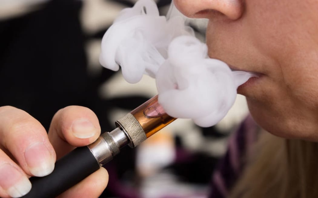 Study finds vapers and smokers have some similar cell changes
