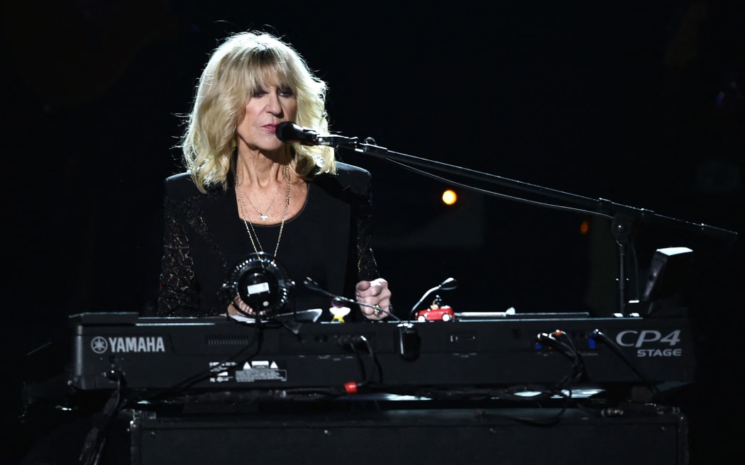 NEW YORK, NY - JANUARY 26: Honoree Christine McVie of music group Fleetwood Mac performs onstage during MusiCares Person of the Year honoring Fleetwood Mac at Radio City Music Hall on January 26, 2018 in New York City.   Steven Ferdman/Getty Images/AFP (Photo by Steven Ferdman / GETTY IMAGES NORTH AMERICA / Getty Images via AFP)