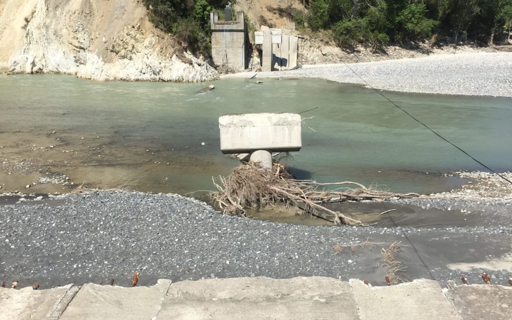 The remains of the Glen Alton bridge in the Clarence Valley, north of Kaikōura.