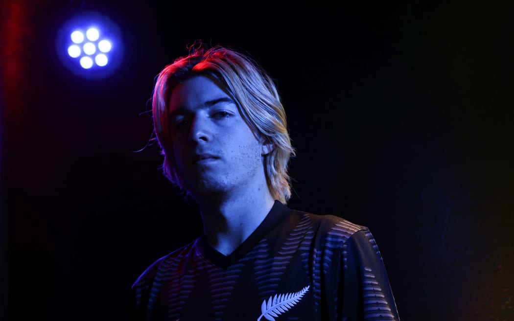 Josh King (JMKKing). Esports player.