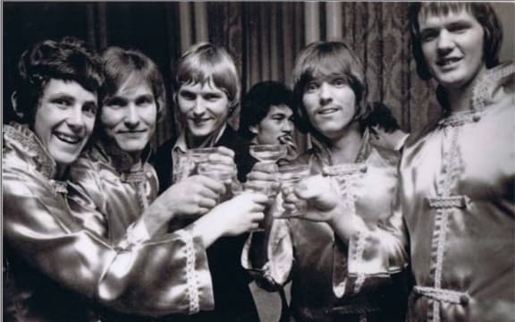 Hi-Revving Tongues (left to right) keyboardist Bruce Coleman, drummer Rob Noad, vocalist Chris Parfitt, lead and rhythm guitarist Mike Balcombe  and bass player John Walmsley. Taken at the Loxene Gold Disk Awards in 1967.