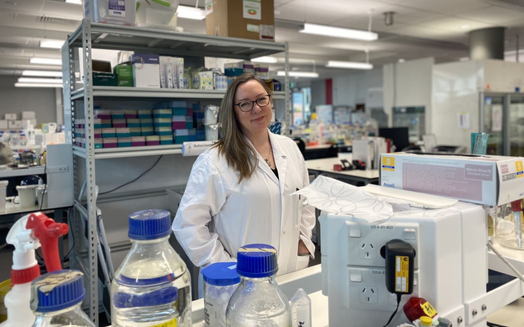Dr Heather Hendrikson