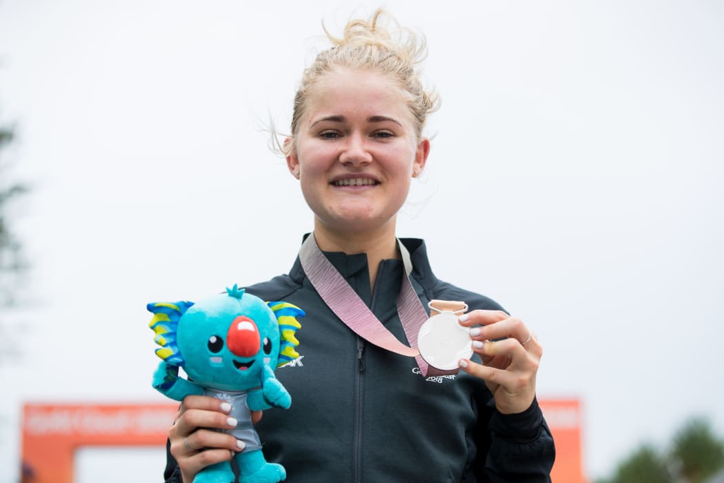 Georgia Williams of New Zealand wins Silver in the Women's Road Race.