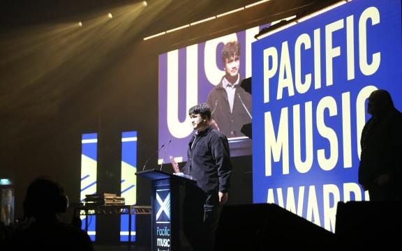 Teo Glacier receives award