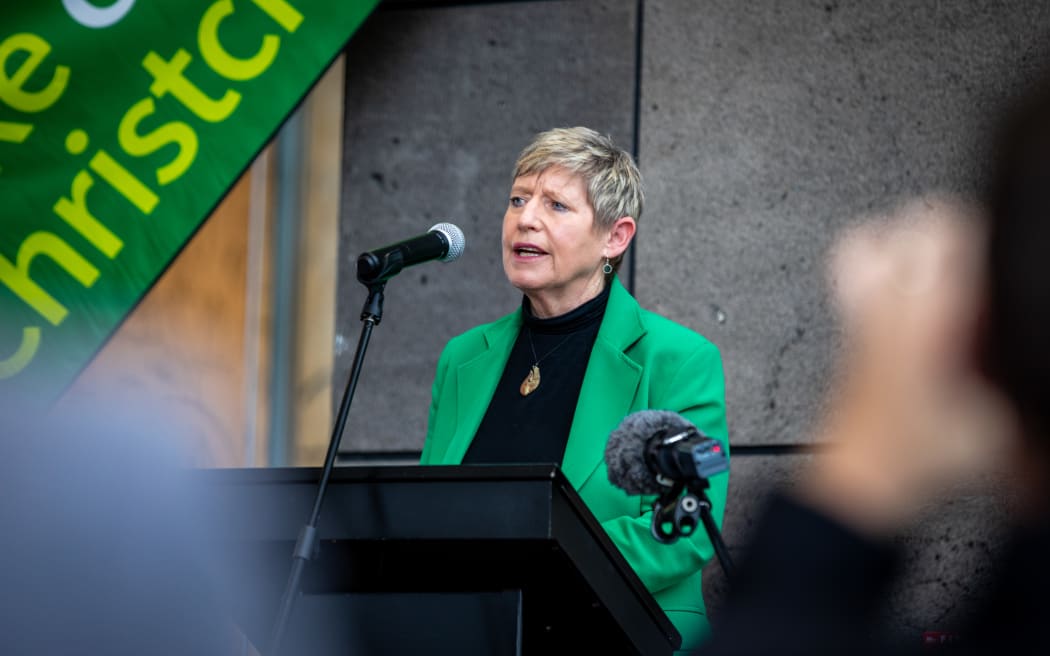 Lianne Dalziel