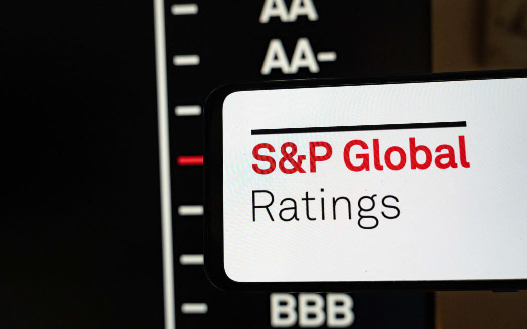 France, 2024-04-26. Illustration, financial rating agencies, S&P Global, parent company of Standard & Poor s and rating grid on screens. Photograph by Jean-Marc Barrere / Hans Lucas.
France, 2024-04-26. Illustration, agences de notation financiere, S&P Global, maison mere de Standard & Poor s et grille de notation sur des ecrans. Photographie par Jean-Marc Barrere / Hans Lucas. (Photo by Jean-Marc Barrere / Hans Lucas / Hans Lucas via AFP)