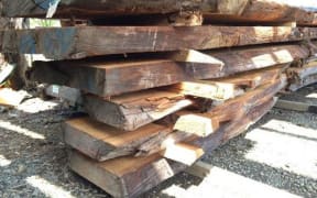 A listing on Ali Baba under the heading: 'Ancient KAURI Tabletop for dining or boardroom'.
