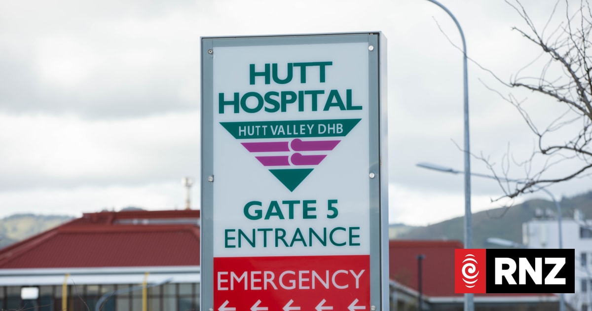 Mental health staff say police refused to help with violent patient