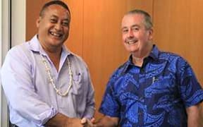 Ulu-o-Tokelau Siopili Perez and David Nicholson.