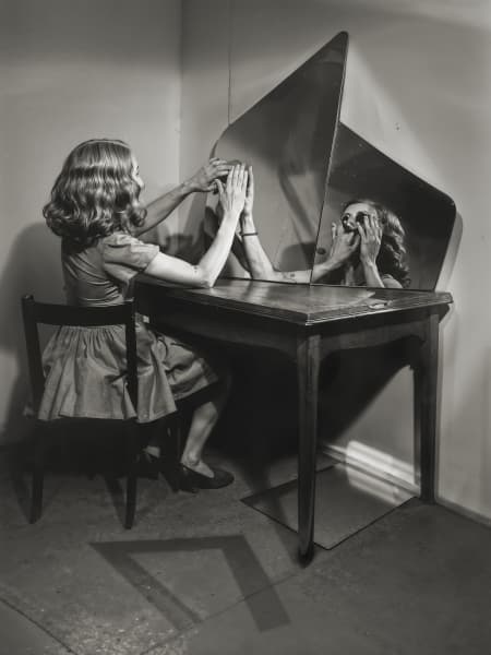 Mirror Labyrinth 2024