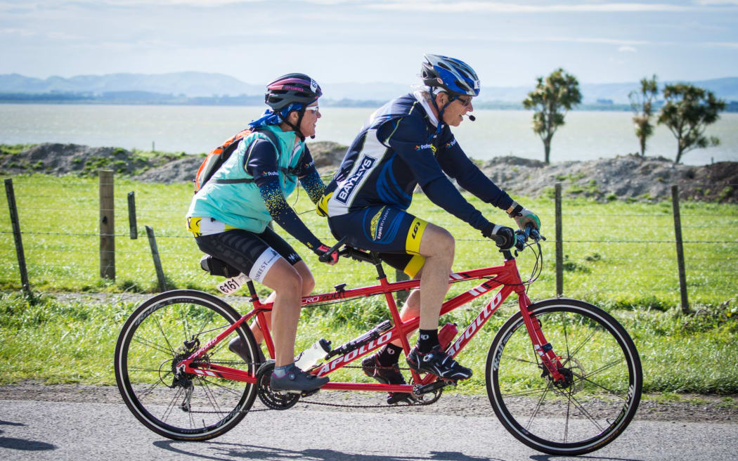 Cyclists at western lake road, Featherston.