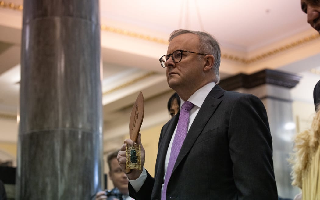 Australian Prime Minister Anthony Albanese welcomed to the New Zealand Parliament.