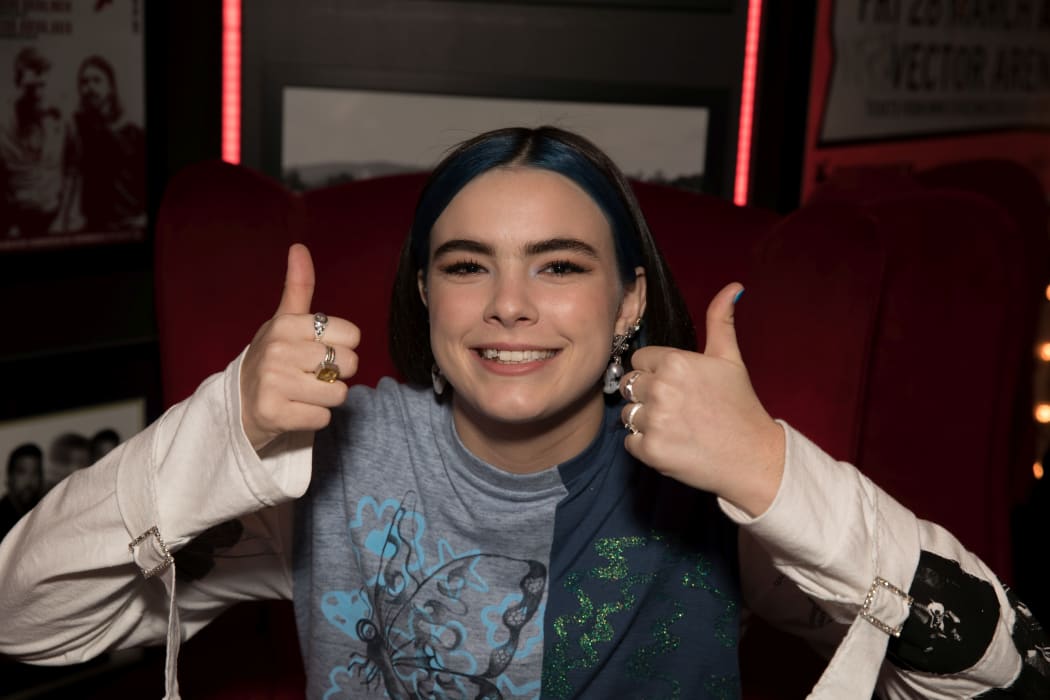 Stella Bennett aka Benee at the Silver Scrolls 2019