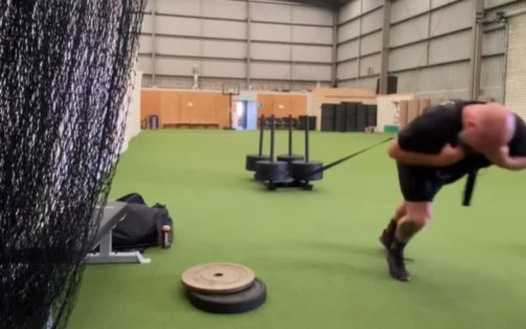 Rich Farrell strongman