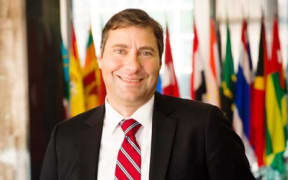 Dr Vaughan Turekian