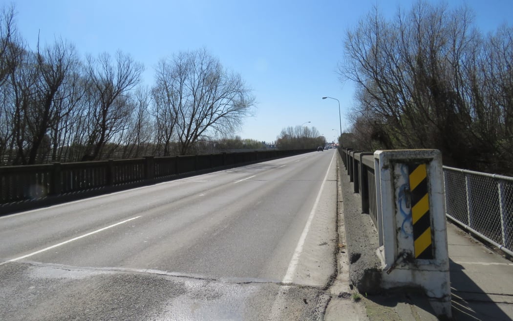 The Ashburton District Council will pursue the government to help fund its nationally significant $113.6 million second bridge project.
