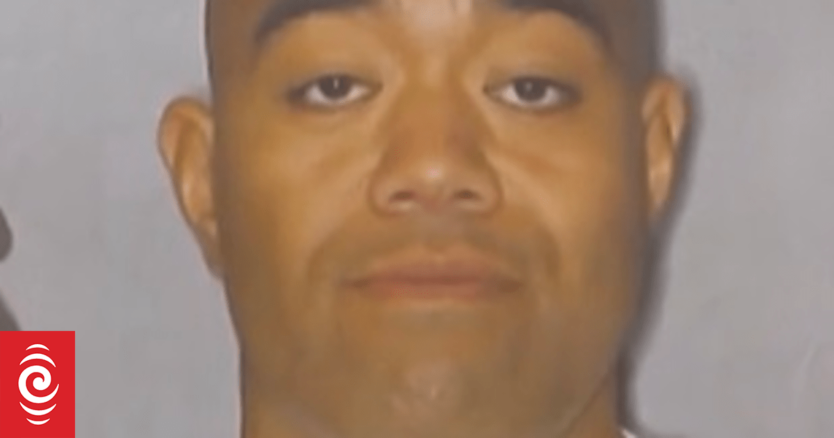 请远离此人！警方公布东区持刀袭击案嫌疑人照片