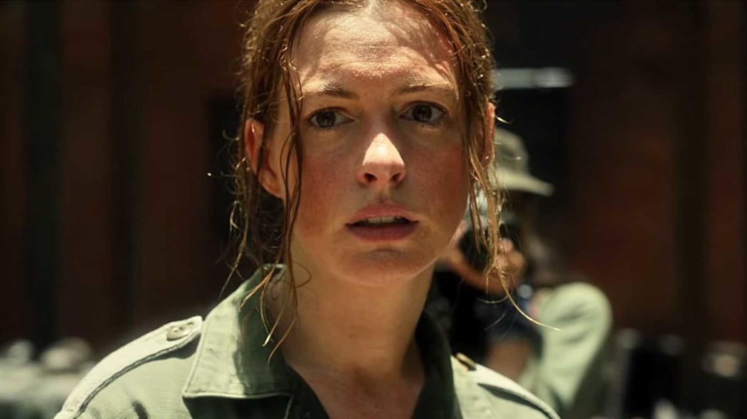 Anne Hathaway as Elena McMahon, intrepid journalist, in The Last Thing He Wanted on Netflix.