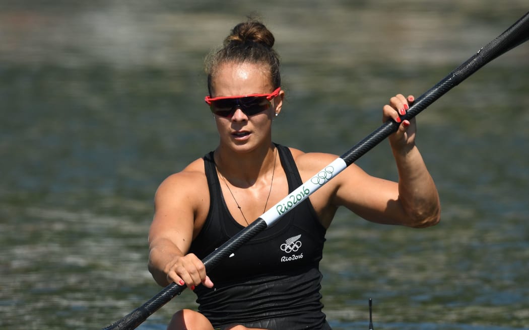 Lisa Carrington of New Zealand in action during the Women's Kayak Single 500m Heats of the Canoe Sprint events of the Rio 2016 Olympic Games at Lagoa Stadium in Rio de Janeiro, Brazil, 17 August 2016.