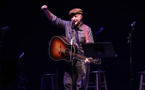Billy Bragg performs in Nashville 2017.