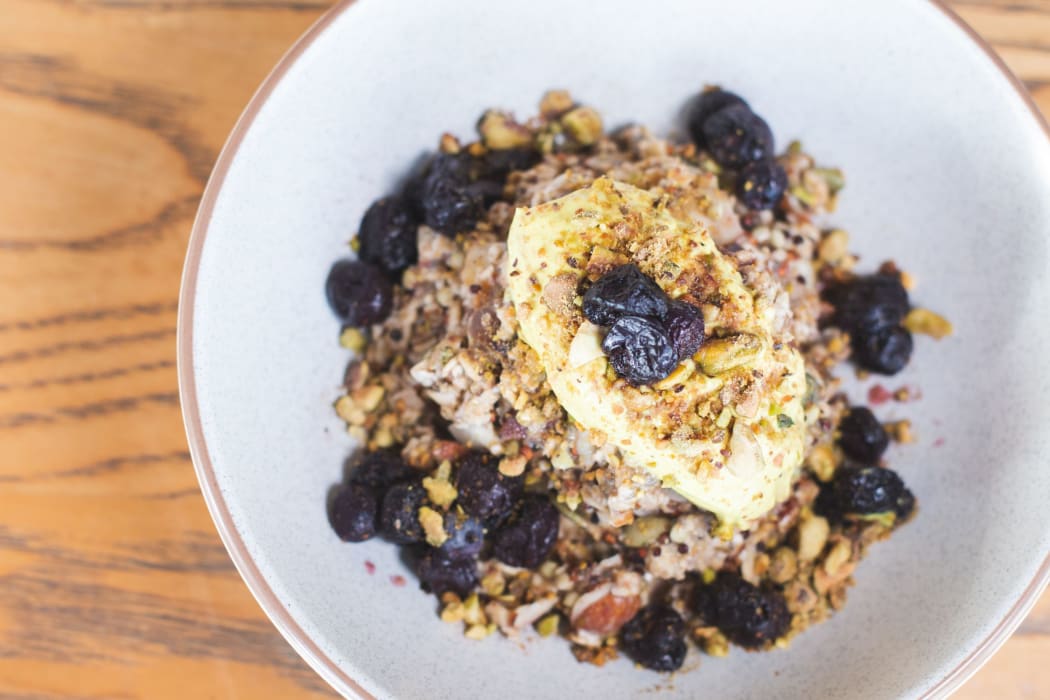 MONICAS BIRCHER MUESLI