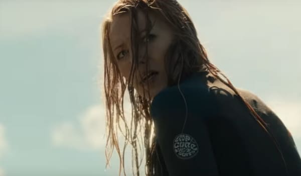 The Shallows (2016).